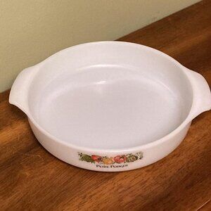 Anchor Hocking Vintage FireKing Petite Potager Round Casserole Dish